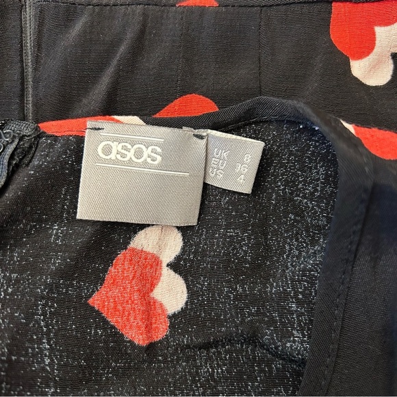 ASOS Tea Dress Ruffle Tiered Hem in Heart Print Size 4 - Picture 11 of 12